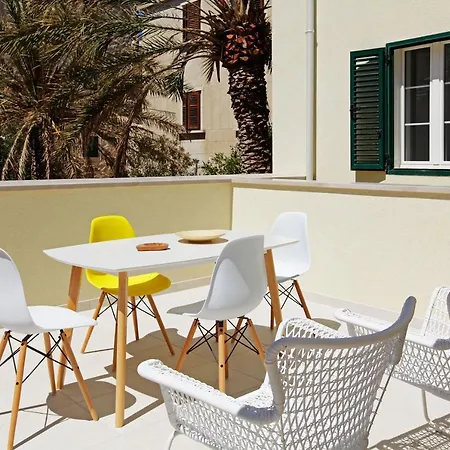 Seaside Apartments Bol Exterior photo