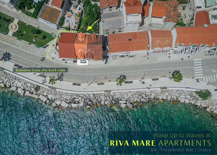 Seaside Apartments Bol